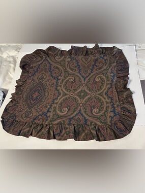 Ralph Lauren Home Brianna Paisley Ruffled Pillow Sham Standard 100% Cotton USA